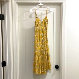 Yellow spaghetti midi summer dress. Size M. Fits more like a small.